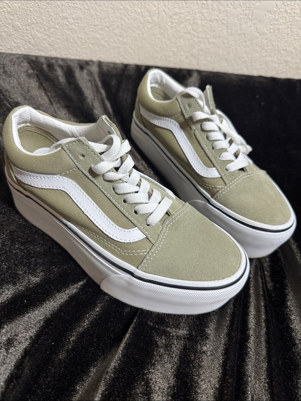 Low-Top Platform Canvas Vans in Olive Green Suede with White Stripe 5